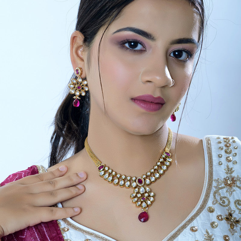 Gorgeous Indigenous Kundan Jewelry Set